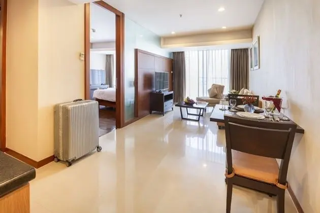 Executive Suite