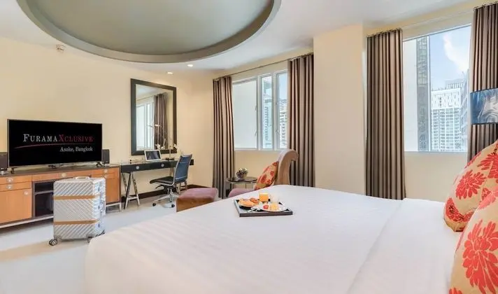 Theme Room
