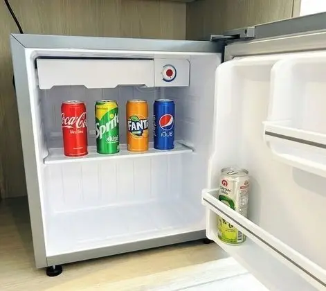 Odada yemek servisi