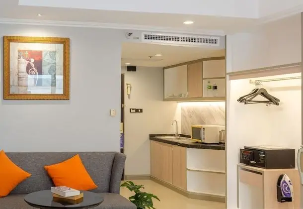 Deluxe Room (Room Only)