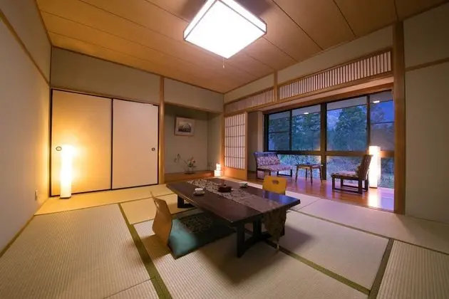 Traditional Oda (Japanese - Style)