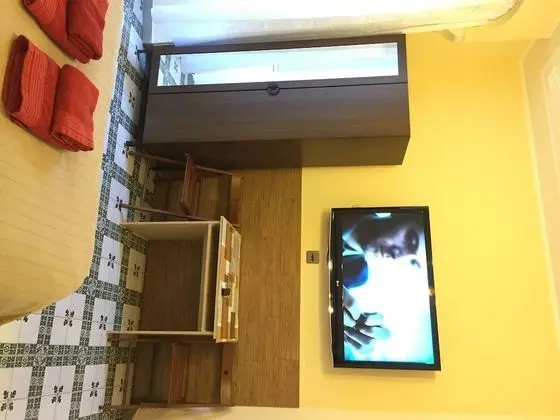 Tek Büyük Yataklı Oda, Ek Bina (Via Clelia 45)