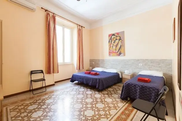 Üç Kişilik Oda, Özel Banyo (external)