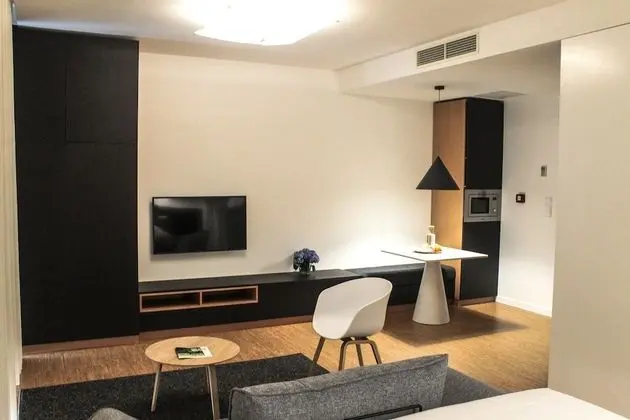 Stüdyo, Sigara İçilmez