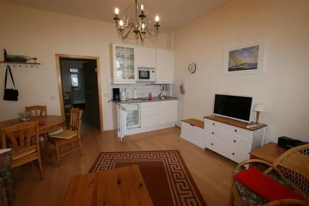 Apart Daire (No. 102)