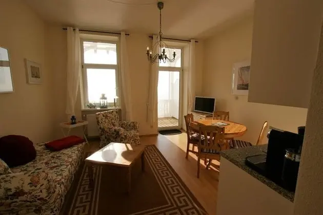 Apart Daire (No. 103)