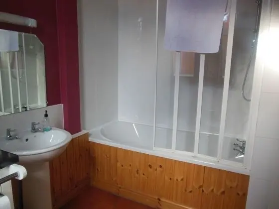 Family Oda, Engellilere Uygun, Bahçe Manzaralı