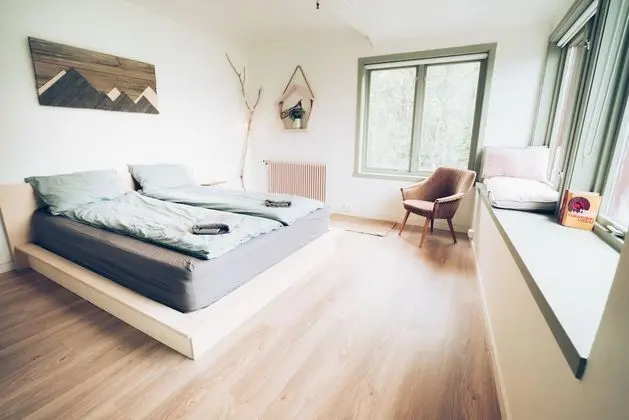 Grand Tek Büyük Yataklı Oda, Ortak Banyo