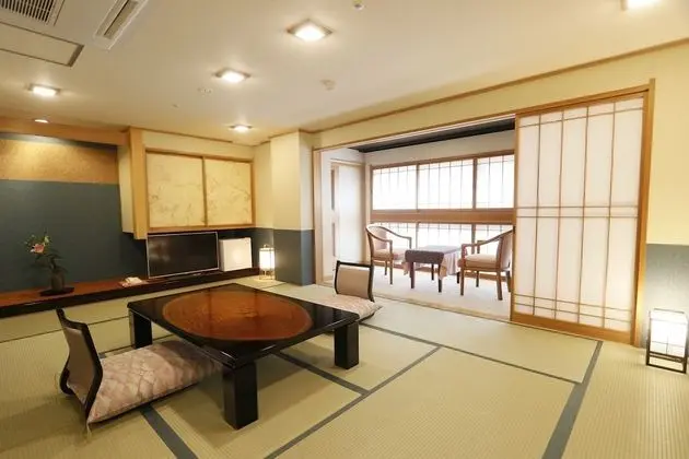 Traditional Oda (Japanese Style)