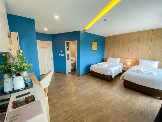 Deluxe Room Twin Bed
