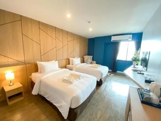 Grand Deluxe