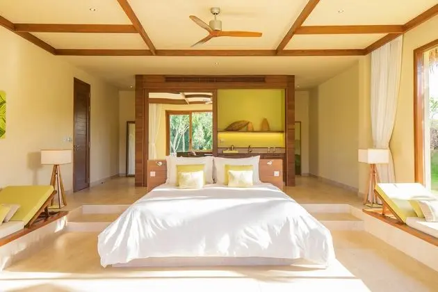 Villa Five Bedrooms