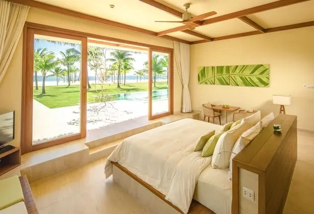 Villa Five Bedrooms