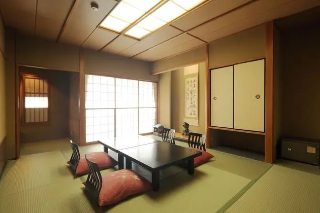 Traditional Oda (Japanese Style)