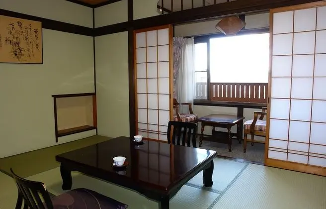 Traditional Oda (Standard Japanese-Style Room)