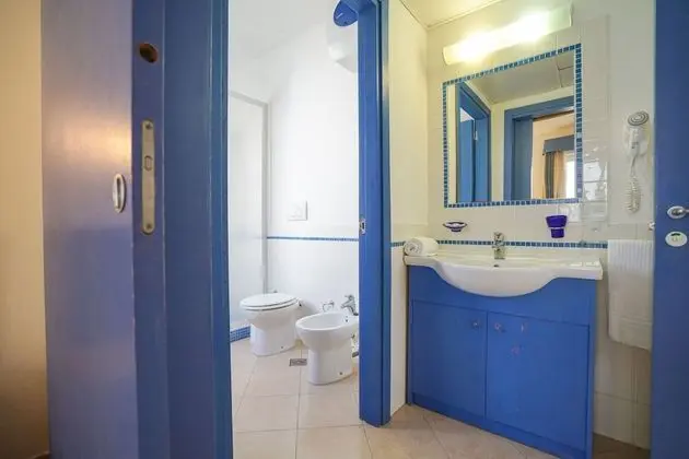 Standard Üç Kişilik Oda