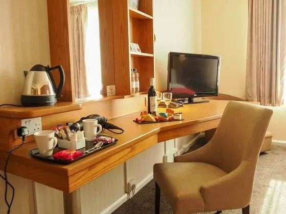 Standard Twin, 2 Double Beds