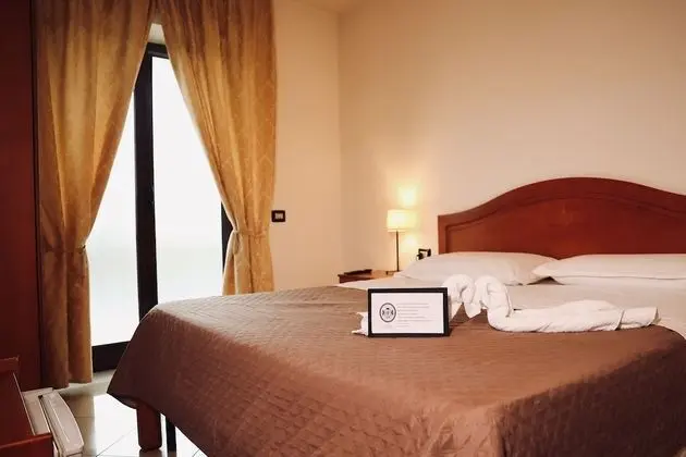 Standard Tek Büyük veya İki Ayrı Yataklı Oda