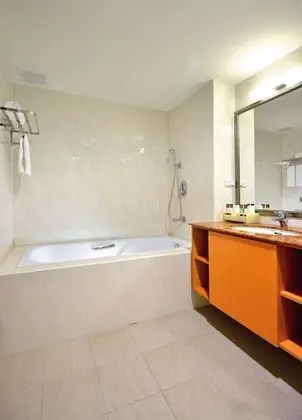 Deluxe Tek Büyük Yataklı Oda, 1 Çift Kişilik Yatak