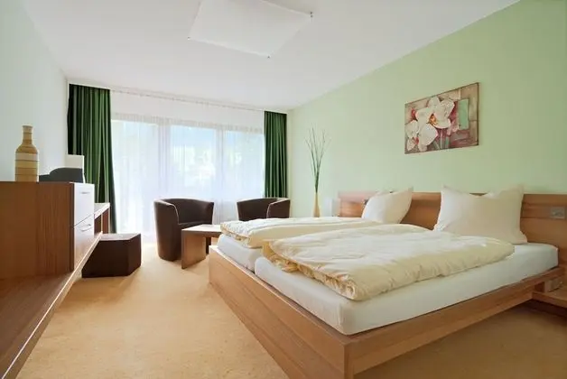 Tek Büyük Yataklı Oda, 1 Büyük (Queen) Boy Yatak, Sigara İçilmez