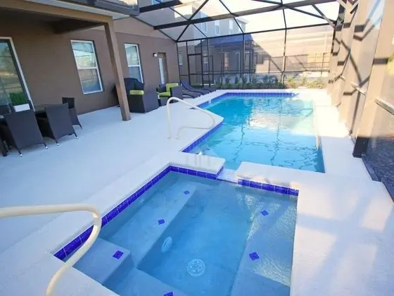 Family Villa, Sıcak Su Havuzu, Bahçeli