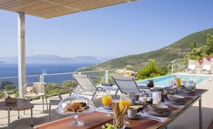 Villa, 2 Yatak Odası, Kişiye Özel Havuzlu, Deniz Manzaralı