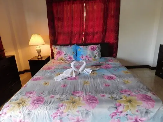 Basic Süit, 1 Büyük (Queen) Boy Yatak, Balkon, Denize Sıfır