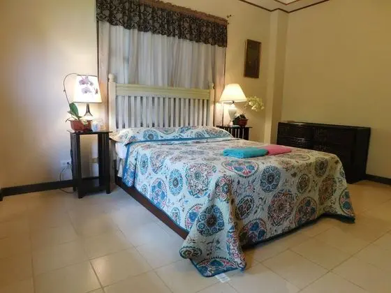 Basic Süit, 1 Büyük (Queen) Boy Yatak, Balkon, Denize Sıfır