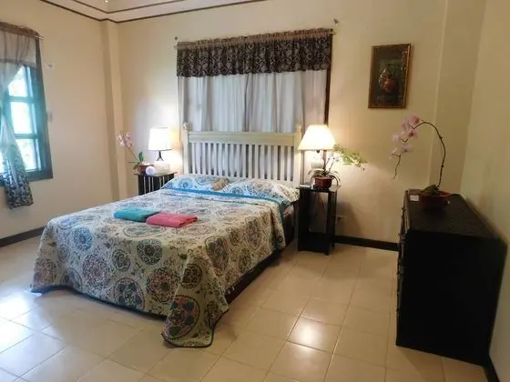 Basic Süit, 1 Büyük (Queen) Boy Yatak, Balkon, Denize Sıfır