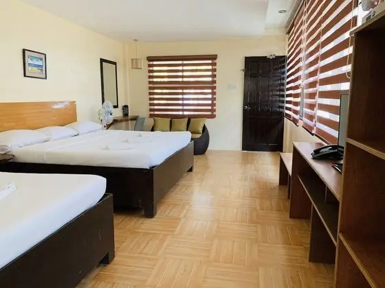 Premium Oda, Birden Çok Yatak, Plaj Manzaralı, Denize Sıfır (Second Floor, for 5 Pax)