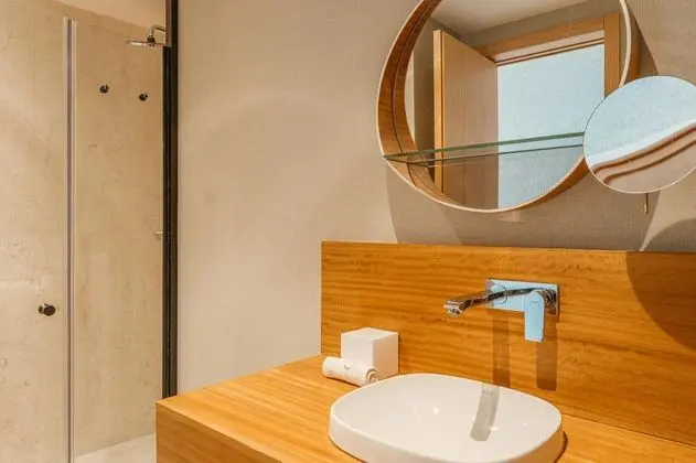 3+1 Villa Residence With Large Private Pool, Deniz Manzaralı, Havuzlu