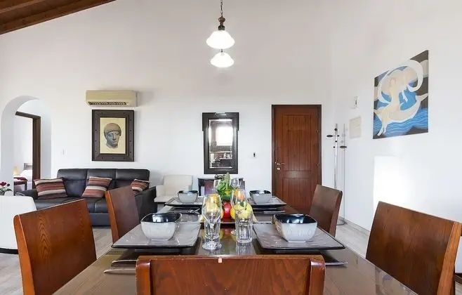 Apart Daire, 2 Yatak Odası, Deniz Manzaralı