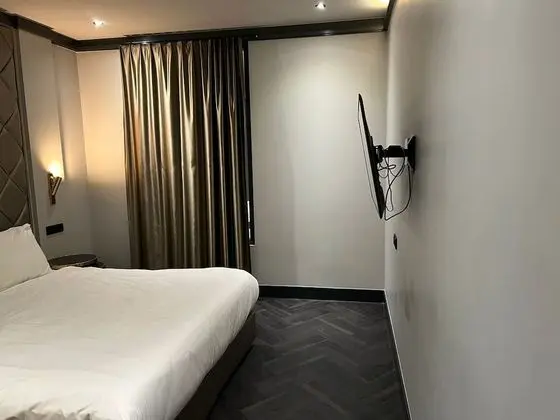 Large Standard Room