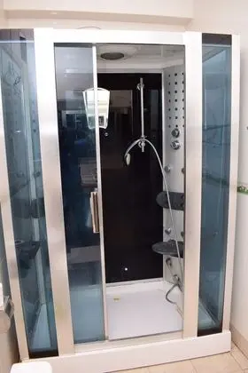 Royal Oda, 1 En Büyük (King) Boy Yatak, Engellilere Uygun, Şehir Manzaralı