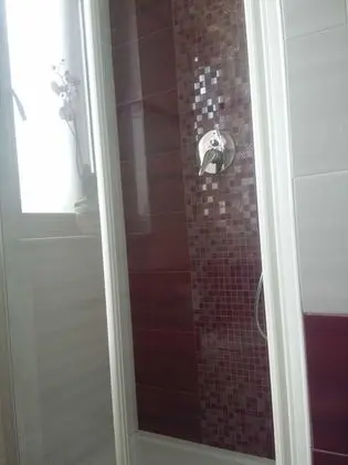 Dört Kişilik Oda, Bağlantılı Odalar