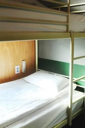Ortak Ranzalı Oda, Sadece kadınlar için (6 beds)