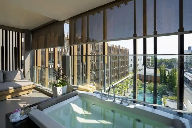 Family Suite with Spa Bath (80 sq.m.)