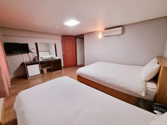 Deluxe İki Ayrı Yataklı Oda