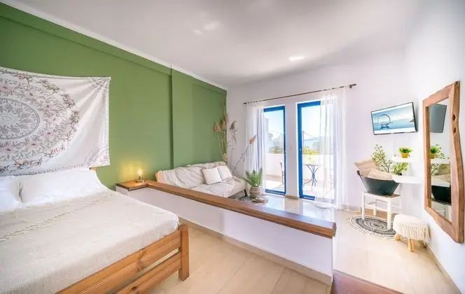 Stüdyo (2 Adults)
