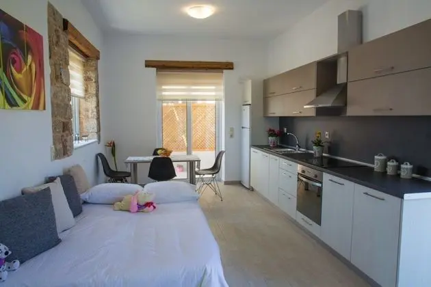 Deluxe Apart Daire, Zemin Kat
