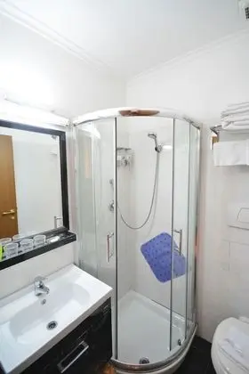 İki Ayrı Yataklı Oda