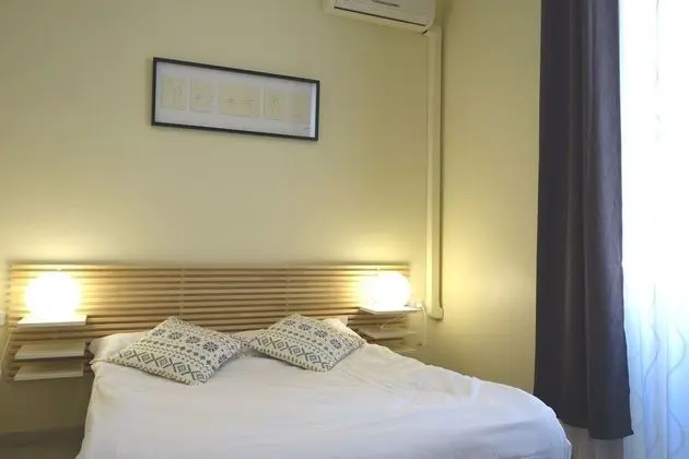 Tek Büyük Yataklı Oda