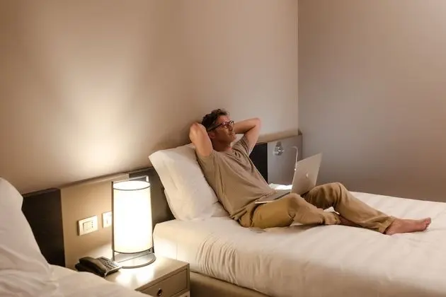 Standard Büyük Yataklı Tek Kişilik Oda