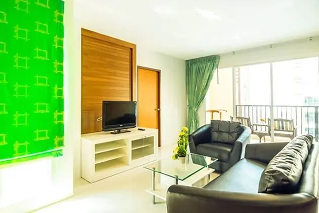 2 Bedroom Apartment
