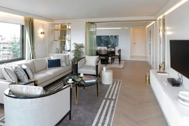 3+1 Boğaz Manzaralı Suite Apartment Balkonlu