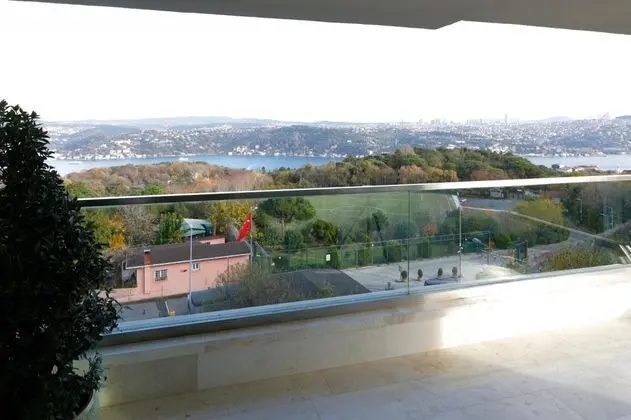 3+1 Boğaz Manzaralı Suite Apartment Balkonlu