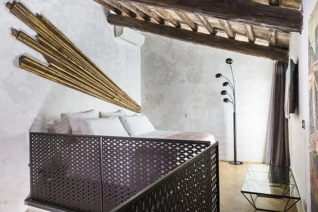 Süit (04-Pasquino Plus)