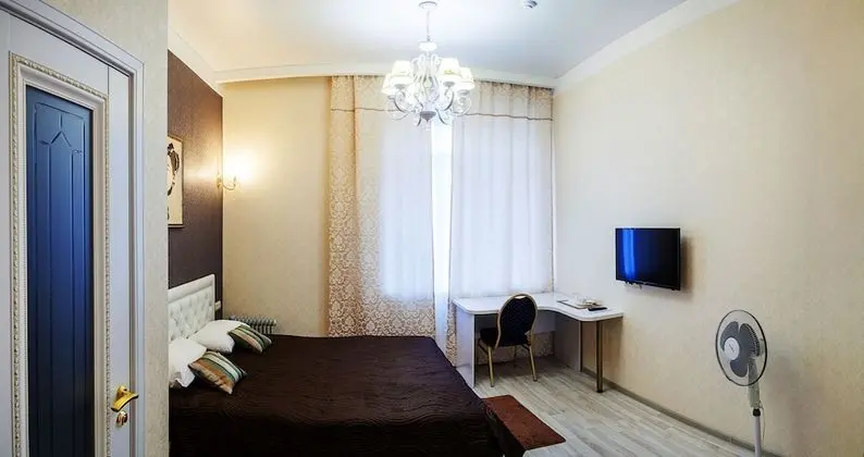 Standard Tek Büyük Yataklı Oda