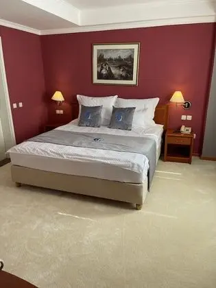 Deluxe Tek Büyük veya İki Ayrı Yataklı Oda
