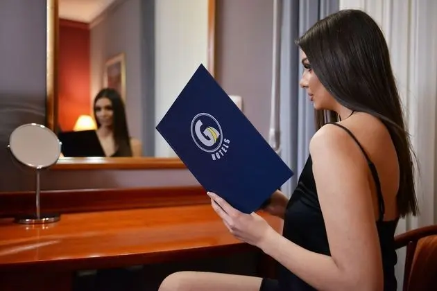 Junior Tek Büyük Yataklı Oda